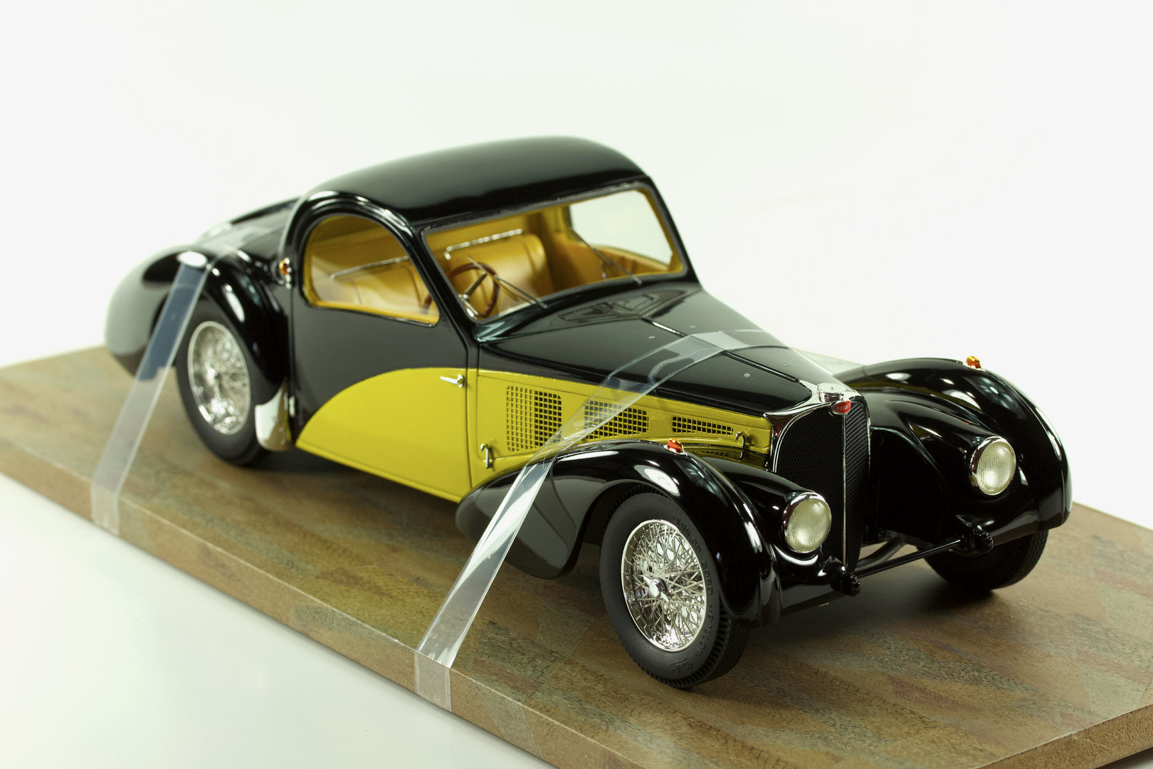 1936 Bugatti Type 50 57SC Atalante