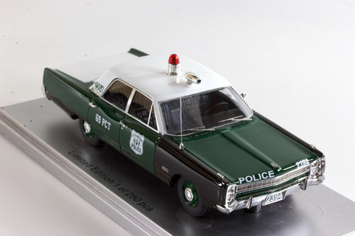 1968 Plymouth Fury 4-door Sedan New York Police